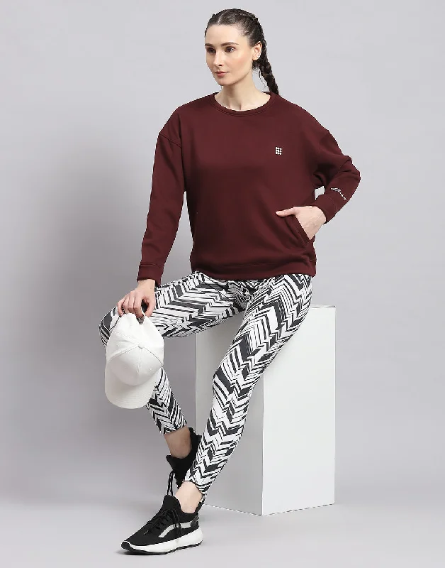 Women Maroon Solid Round Neck Full Sleeve Sweatshirt