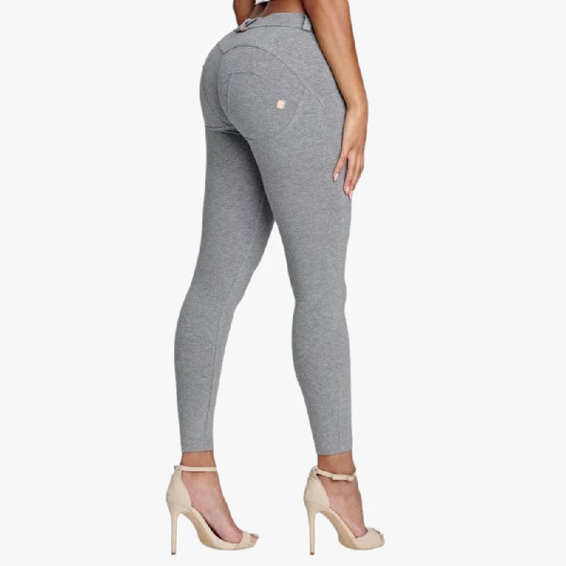 Chic Outfits Freddy Womens  Grey Melange Regular 7/8 Cotton Pants