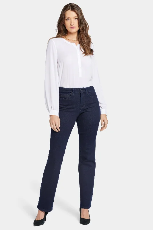 Blake Slim Flared Jeans In Petite - Rinse