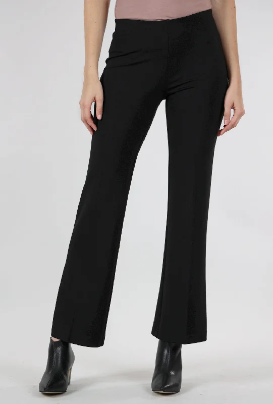 Jules Pant, Black