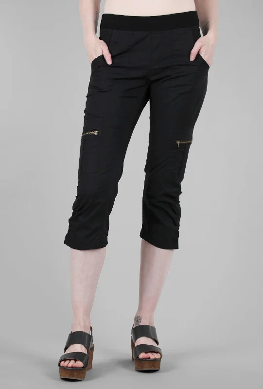 Nadia Pant, Black