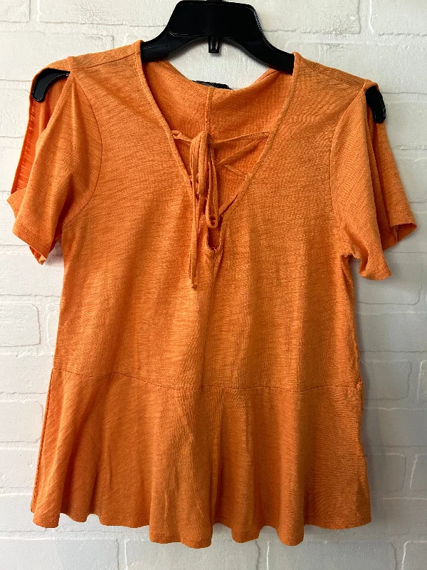 Top Short Sleeve By Harlowe & Graham In Orange, Size: Xs