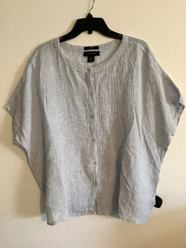 Top Short Sleeve By Tahari By Arthur Levine In Blue, Size: S