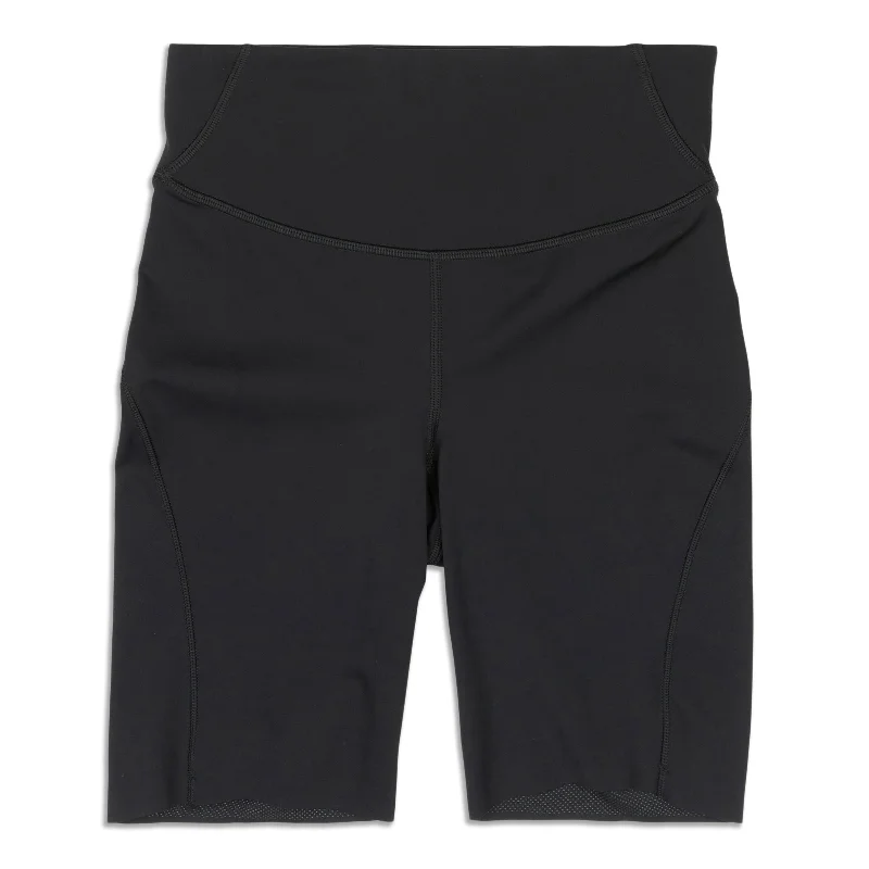 Personal Charm Base Pace High-Rise Short