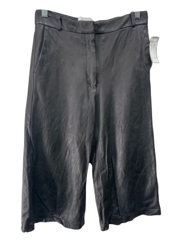 & Other Stories Size 4 Black PU leather Mid Rise Wide Leg Shorts